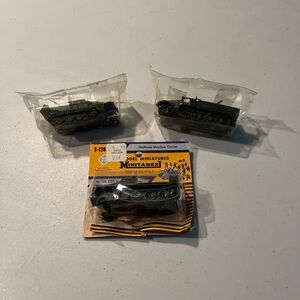 MiniTanks Model Miniatures Set z126 Mini tanks model miniatures one box one